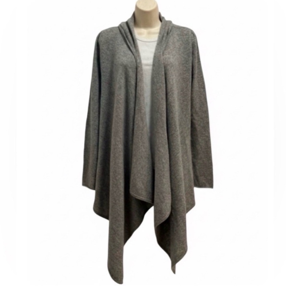Oliver and James Cashmere Gray
Long Sleeve Open Cardigan w/ Hood -Small - EUC